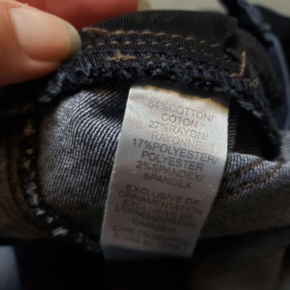 Democracy Ab-Solution Skinny Jeans in Dark Wash size 4 - Picture 7 of 13